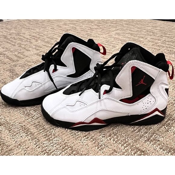 NEW NIKE AIR Jordan True Flight (GS) Shoes (343795 100) Size 6 Youth/Women's 7.5 - Picture 2 of 9